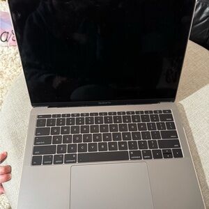 Apple MacBook Pro - gray